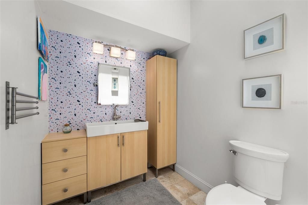 En Venta: $449,900 (4 camas, 2 baños, 2015 Pies cuadrados)