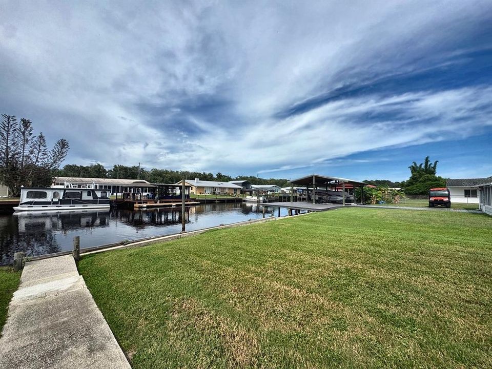 For Sale: $307,000 (3 beds, 2 baths, 1456 Square Feet)