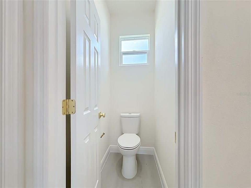 For Sale: $355,000 (4 beds, 3 baths, 2060 Square Feet)