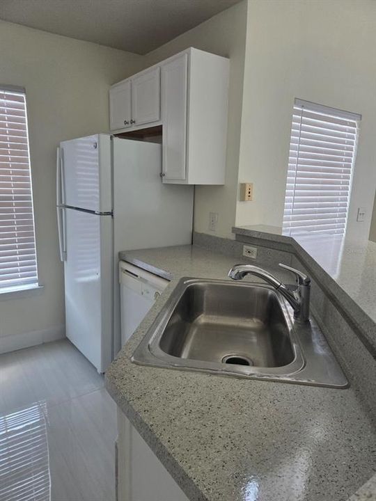 En Renta: $2,100 (3 camas, 2 baños, 1202 Pies cuadrados)