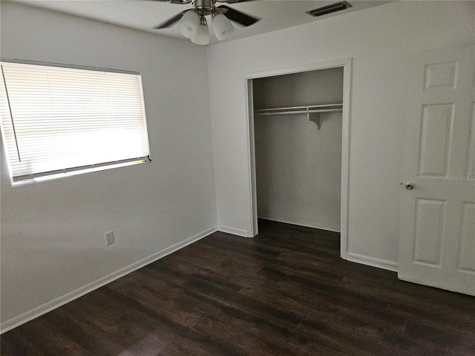 For Rent: $2,295 (3 beds, 2 baths, 1303 Square Feet)