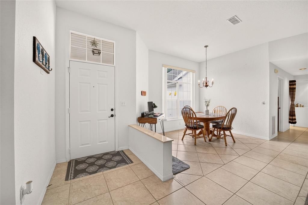 For Sale: $219,500 (2 beds, 2 baths, 1546 Square Feet)