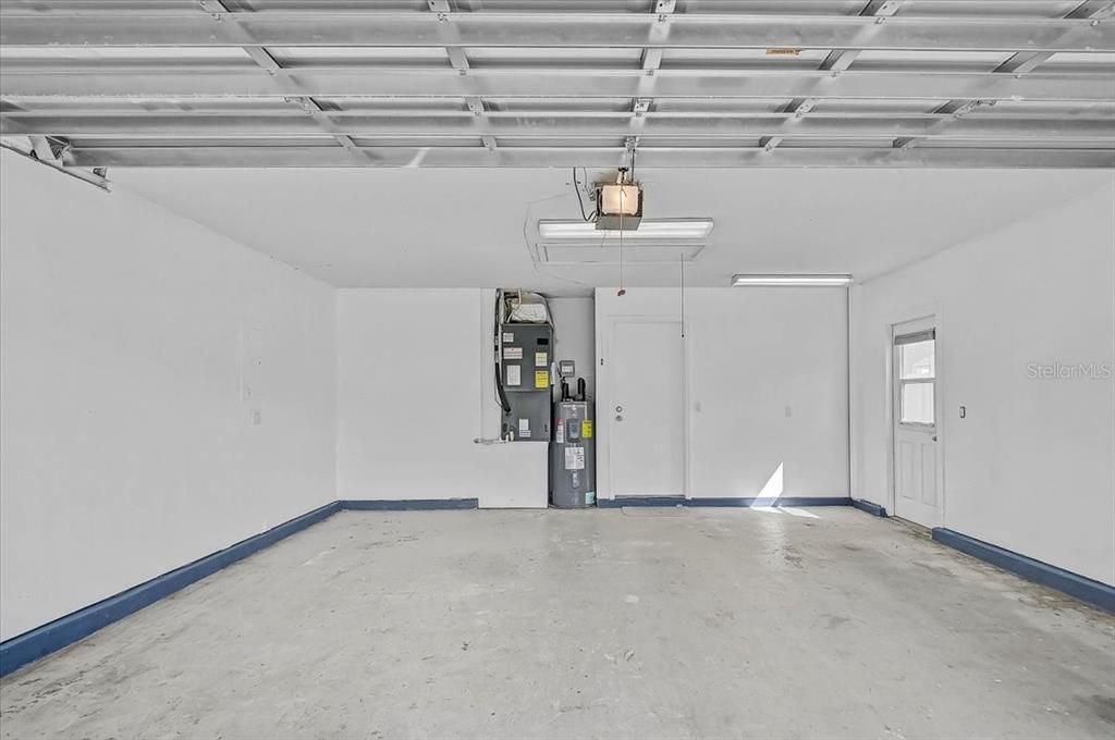 En Venta: $445,000 (3 camas, 2 baños, 2020 Pies cuadrados)