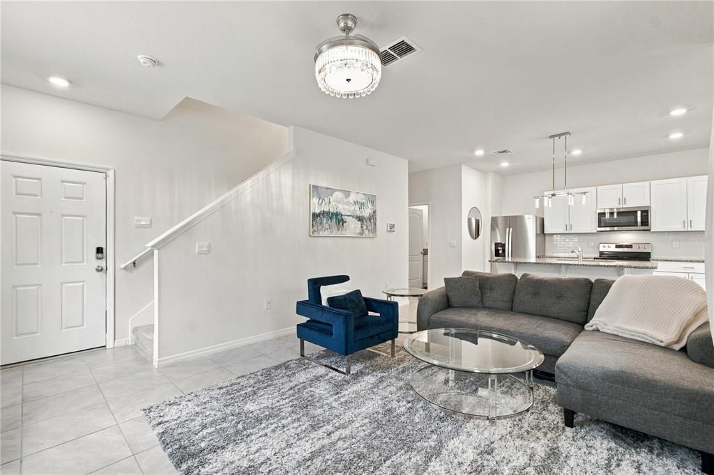 For Sale: $317,000 (3 beds, 2 baths, 1672 Square Feet)