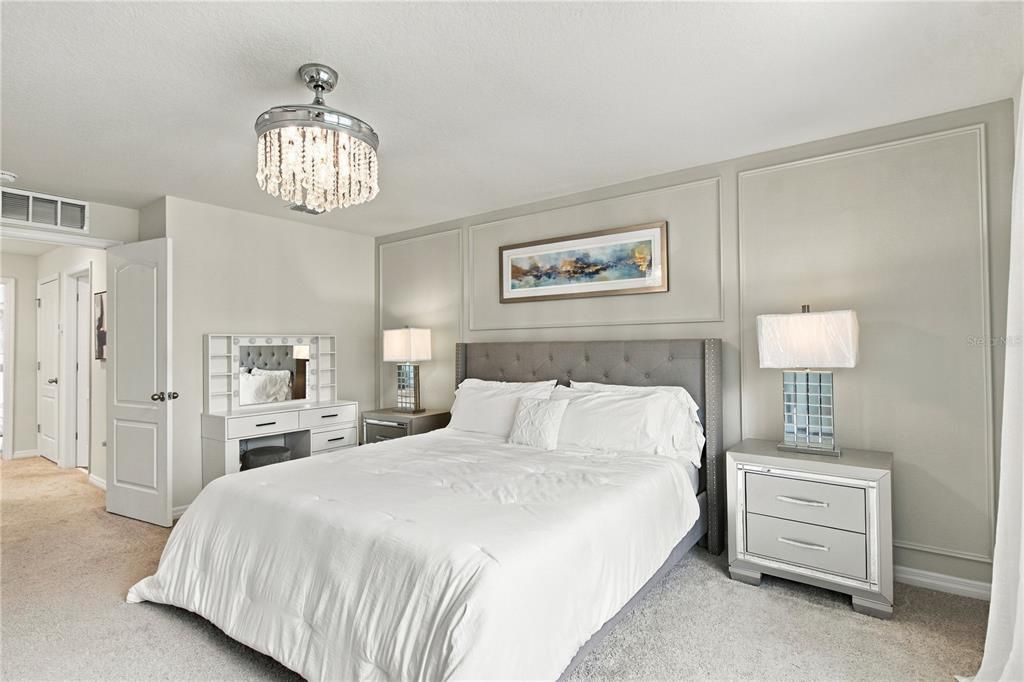 For Sale: $317,000 (3 beds, 2 baths, 1672 Square Feet)