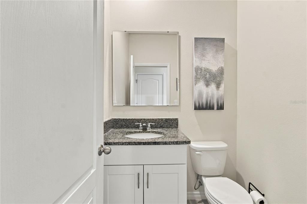 For Sale: $317,000 (3 beds, 2 baths, 1672 Square Feet)
