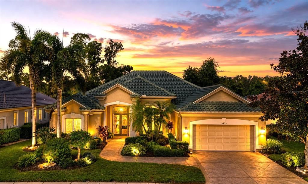 En Venta: $845,000 (3 camas, 3 baños, 2852 Pies cuadrados)