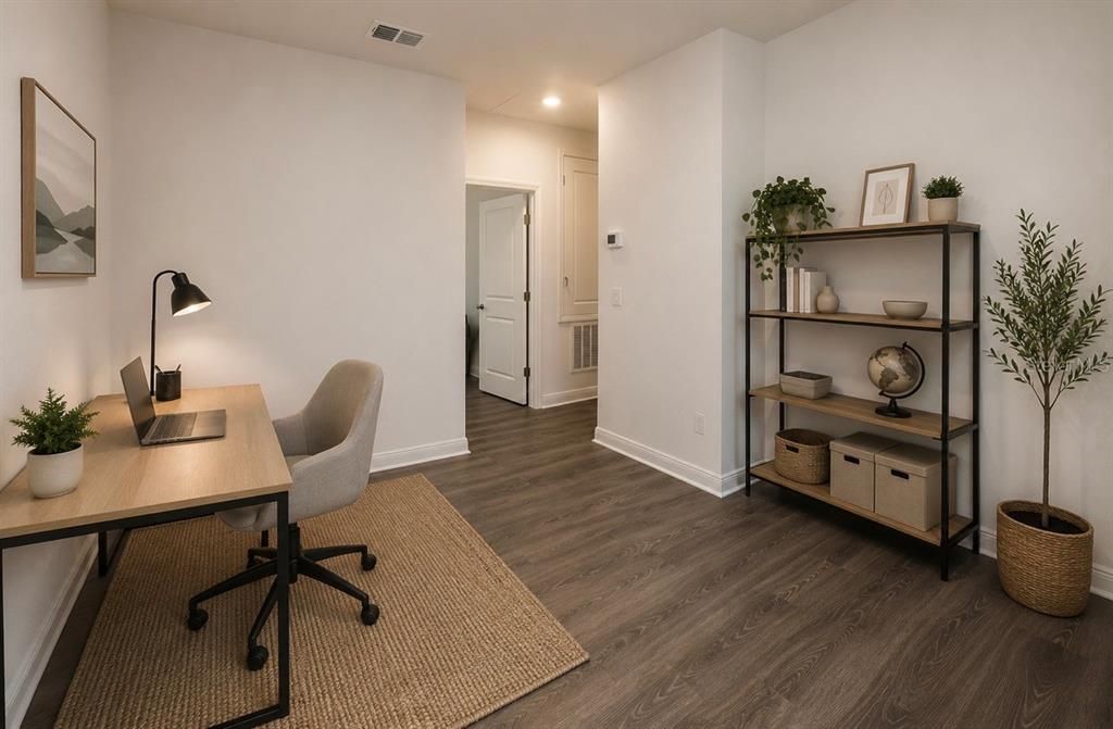For Rent: $2,500 (3 beds, 2 baths, 1781 Square Feet)