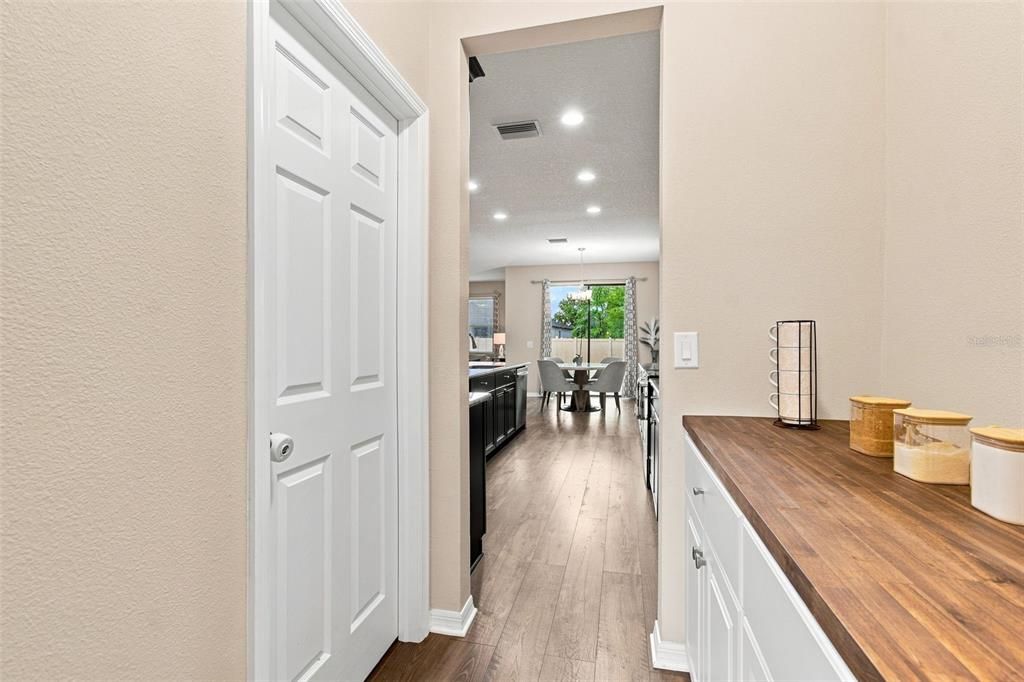 En Venta: $535,000 (5 camas, 3 baños, 3531 Pies cuadrados)