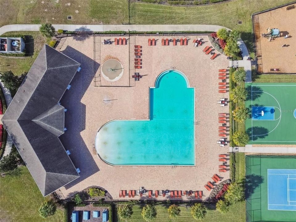 En Venta: $535,000 (5 camas, 3 baños, 3531 Pies cuadrados)