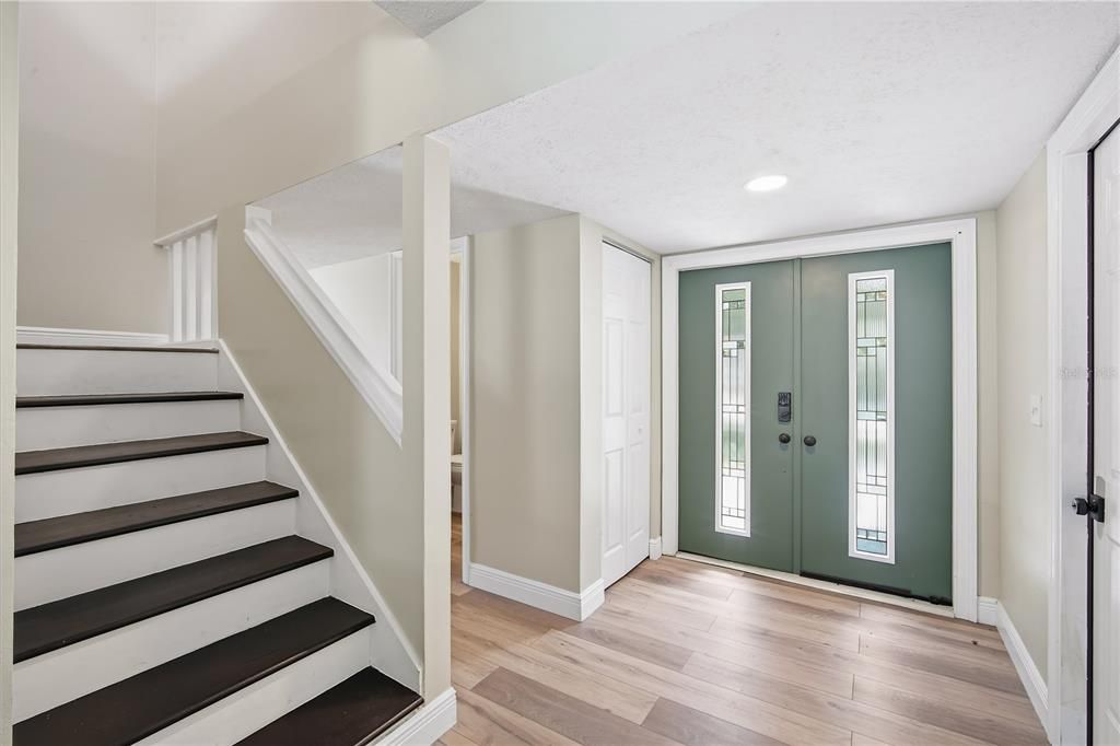 For Rent: $3,295 (3 beds, 2 baths, 1860 Square Feet)