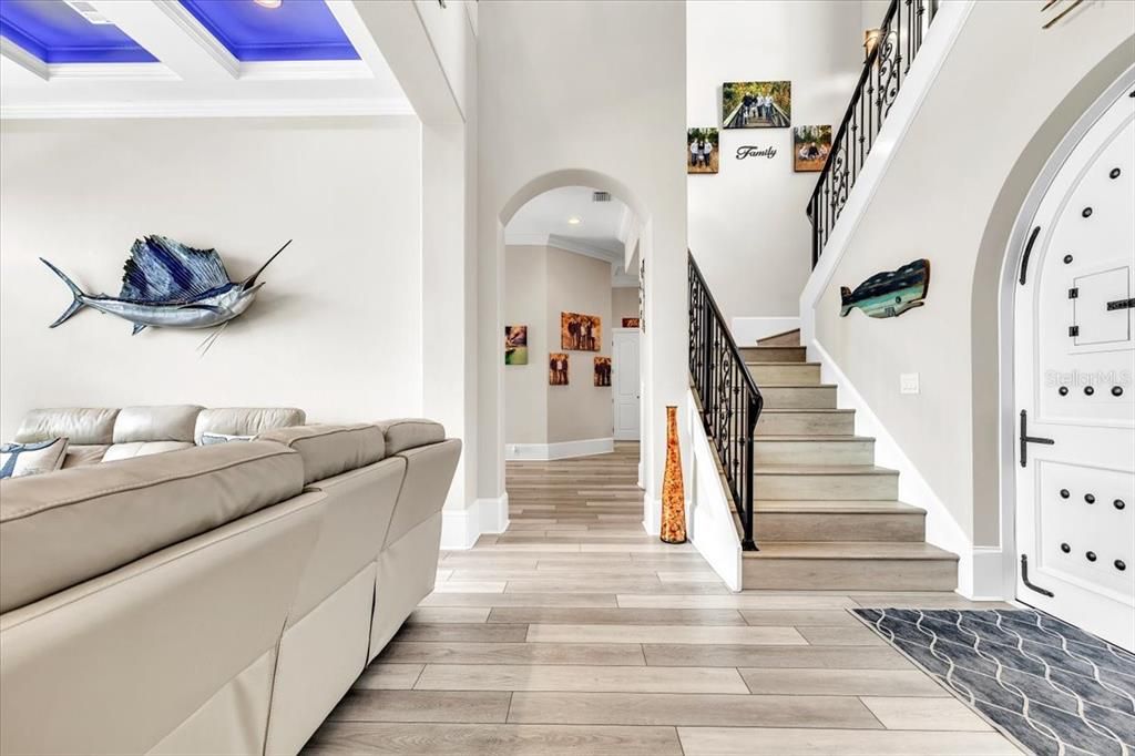 For Sale: $2,695,000 (5 beds, 4 baths, 3562 Square Feet)