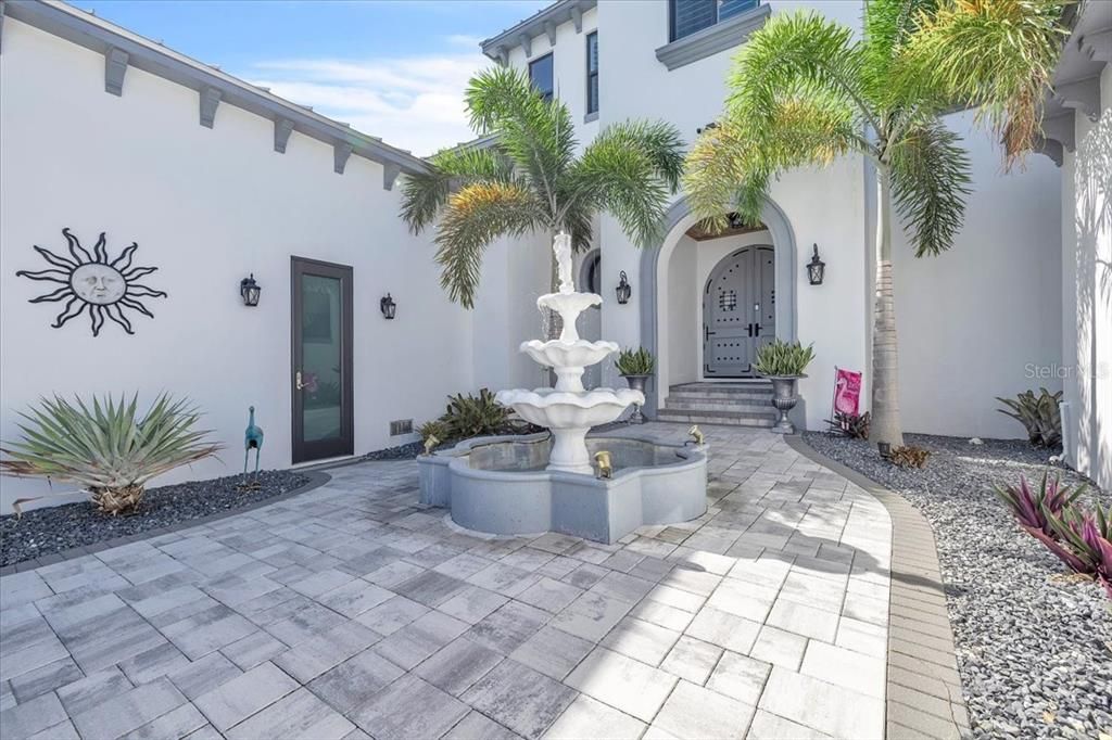 For Sale: $2,695,000 (5 beds, 4 baths, 3562 Square Feet)