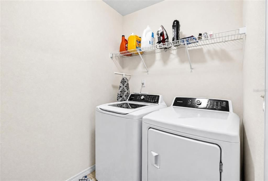For Sale: $369,990 (5 beds, 3 baths, 2674 Square Feet)