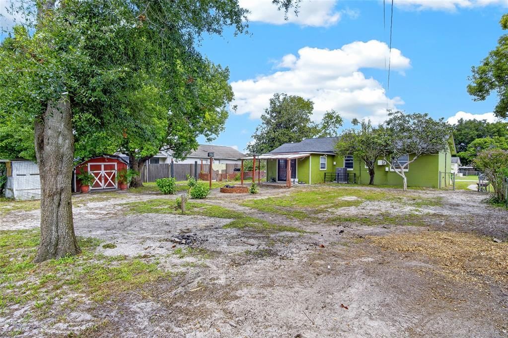 For Sale: $209,900 (3 beds, 2 baths, 960 Square Feet)