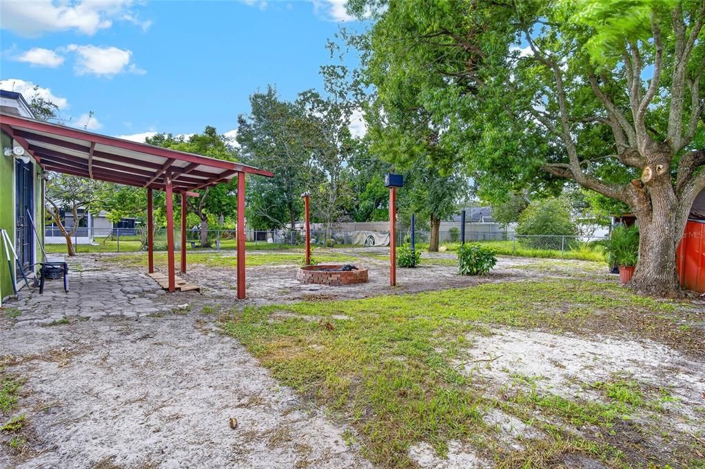 For Sale: $209,900 (3 beds, 2 baths, 960 Square Feet)