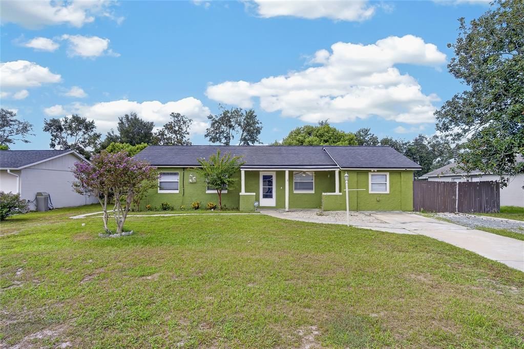 For Sale: $209,900 (3 beds, 2 baths, 960 Square Feet)