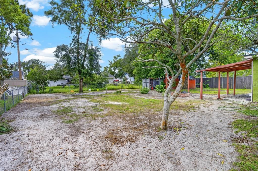 For Sale: $209,900 (3 beds, 2 baths, 960 Square Feet)