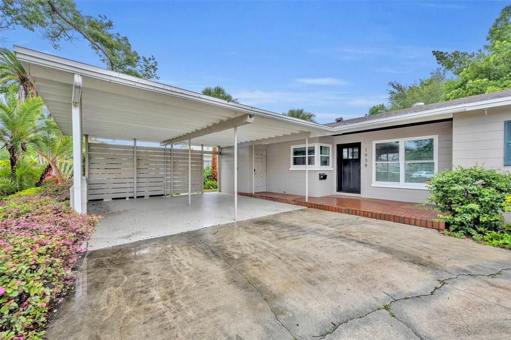 For Rent: $3,400 (3 beds, 2 baths, 1438 Square Feet)