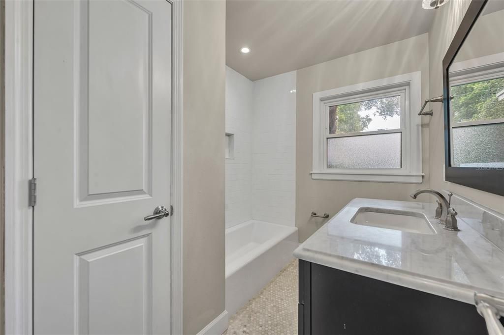For Rent: $3,400 (3 beds, 2 baths, 1438 Square Feet)