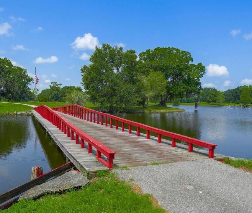 На продажу: $25,900 (0.50 acres)