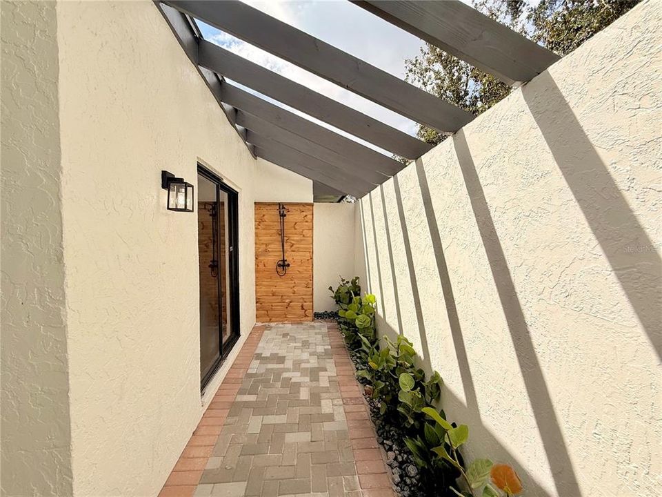 For Sale: $685,000 (4 beds, 2 baths, 2138 Square Feet)