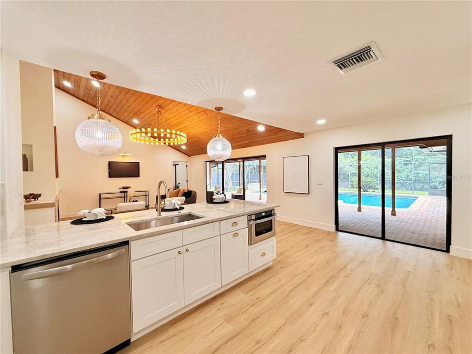 For Sale: $685,000 (4 beds, 2 baths, 2138 Square Feet)