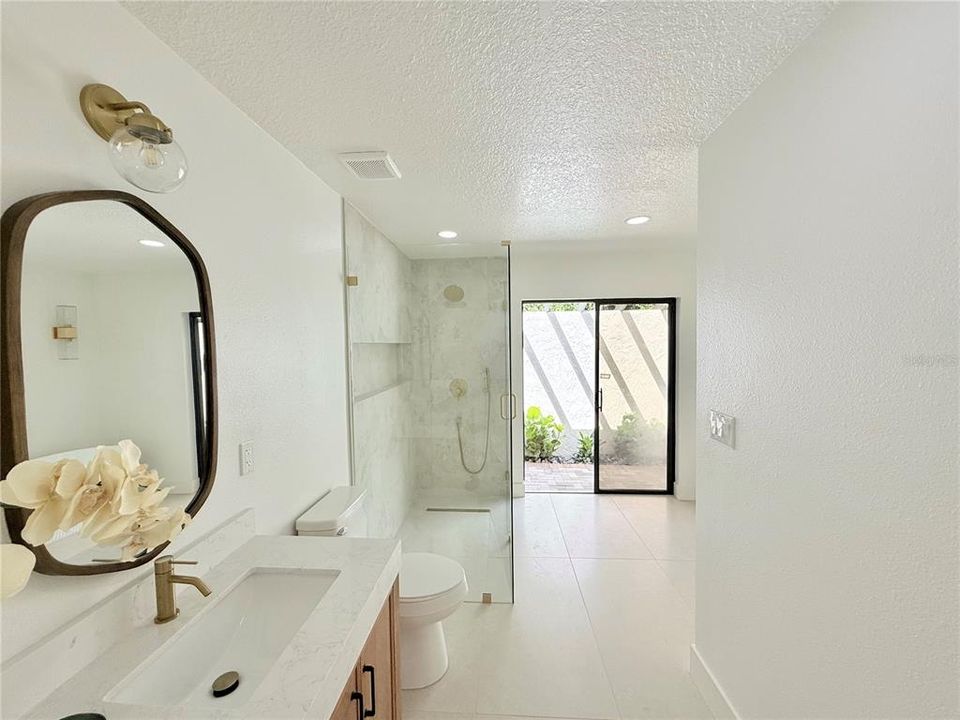 For Sale: $685,000 (4 beds, 2 baths, 2138 Square Feet)