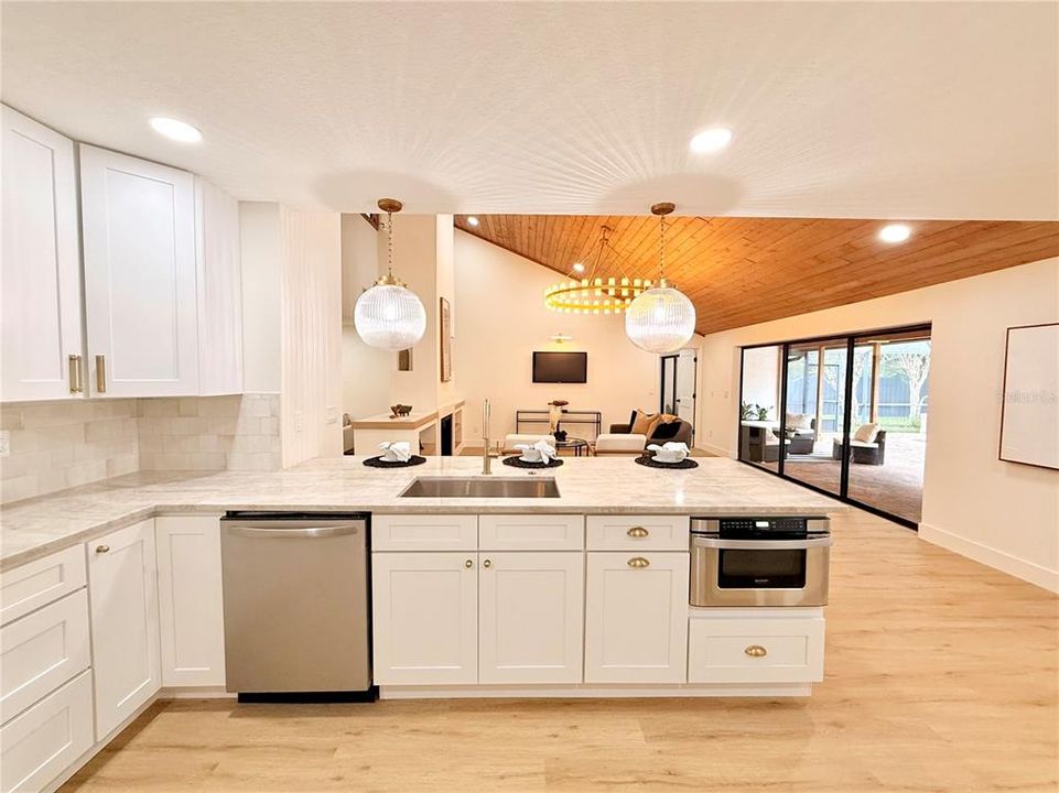 For Sale: $685,000 (4 beds, 2 baths, 2138 Square Feet)