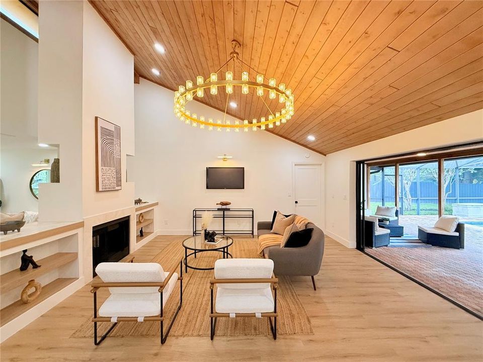 For Sale: $685,000 (4 beds, 2 baths, 2138 Square Feet)