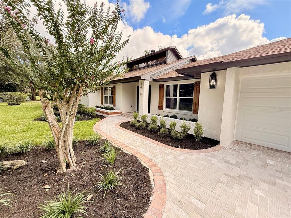 For Sale: $685,000 (4 beds, 2 baths, 2138 Square Feet)