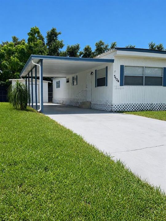 For Sale: $115,000 (1 beds, 1 baths, 576 Square Feet)