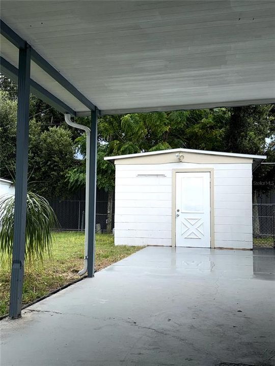 For Sale: $115,000 (1 beds, 1 baths, 576 Square Feet)