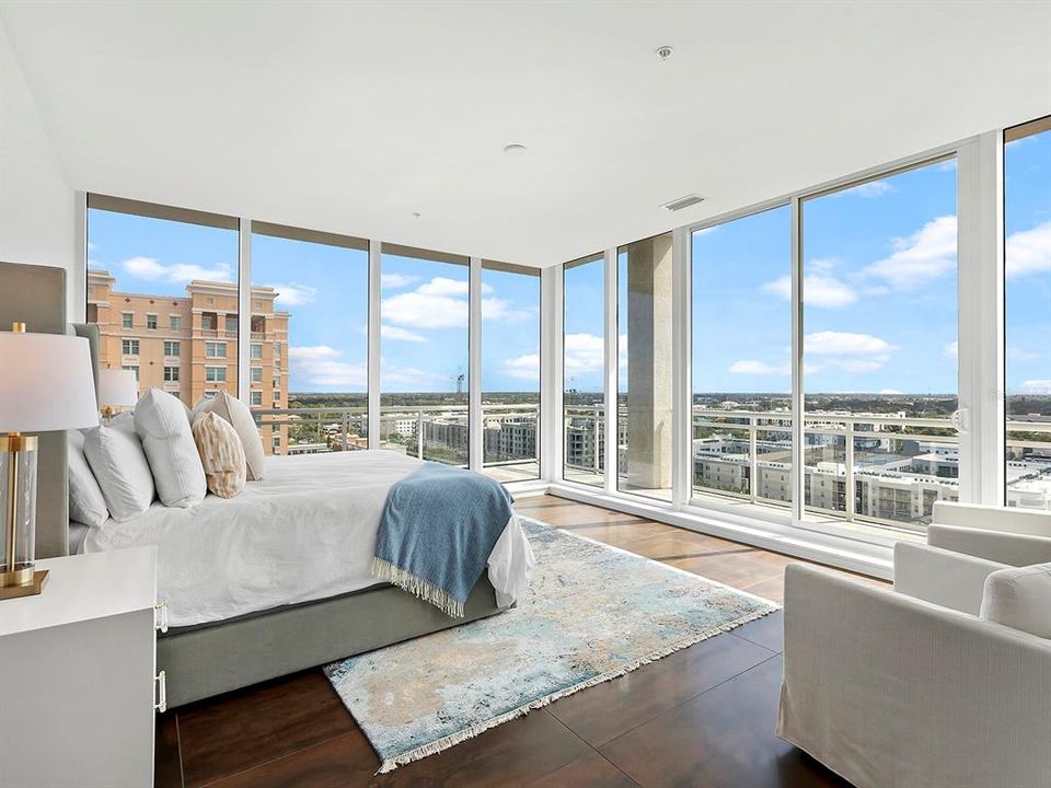 En Venta: $3,495,000 (3 camas, 3 baños, 3630 Pies cuadrados)