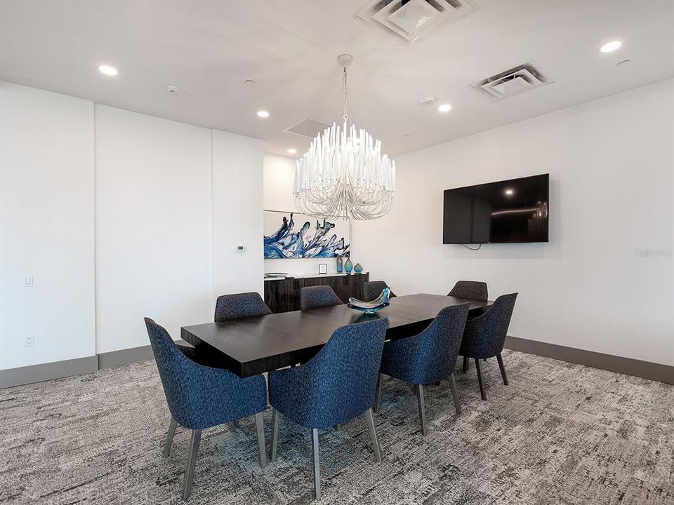 En Venta: $3,495,000 (3 camas, 3 baños, 3630 Pies cuadrados)