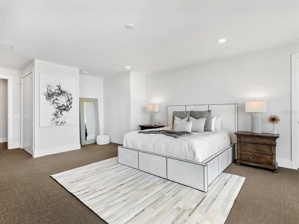En Venta: $3,495,000 (3 camas, 3 baños, 3630 Pies cuadrados)