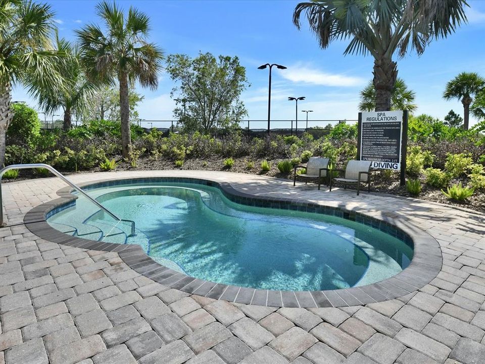 For Sale: $699,900 (2 beds, 2 baths, 1963 Square Feet)