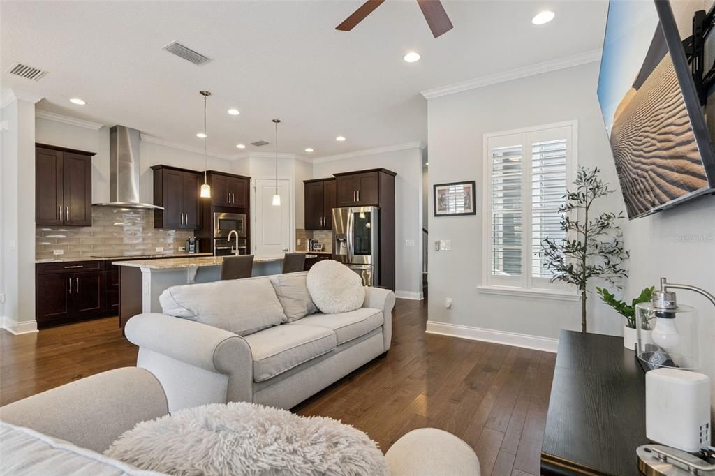 For Sale: $699,000 (3 beds, 2 baths, 1857 Square Feet)