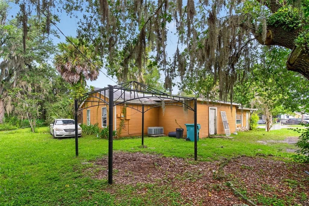 En Venta: $155,000 (3 camas, 2 baños, 1663 Pies cuadrados)