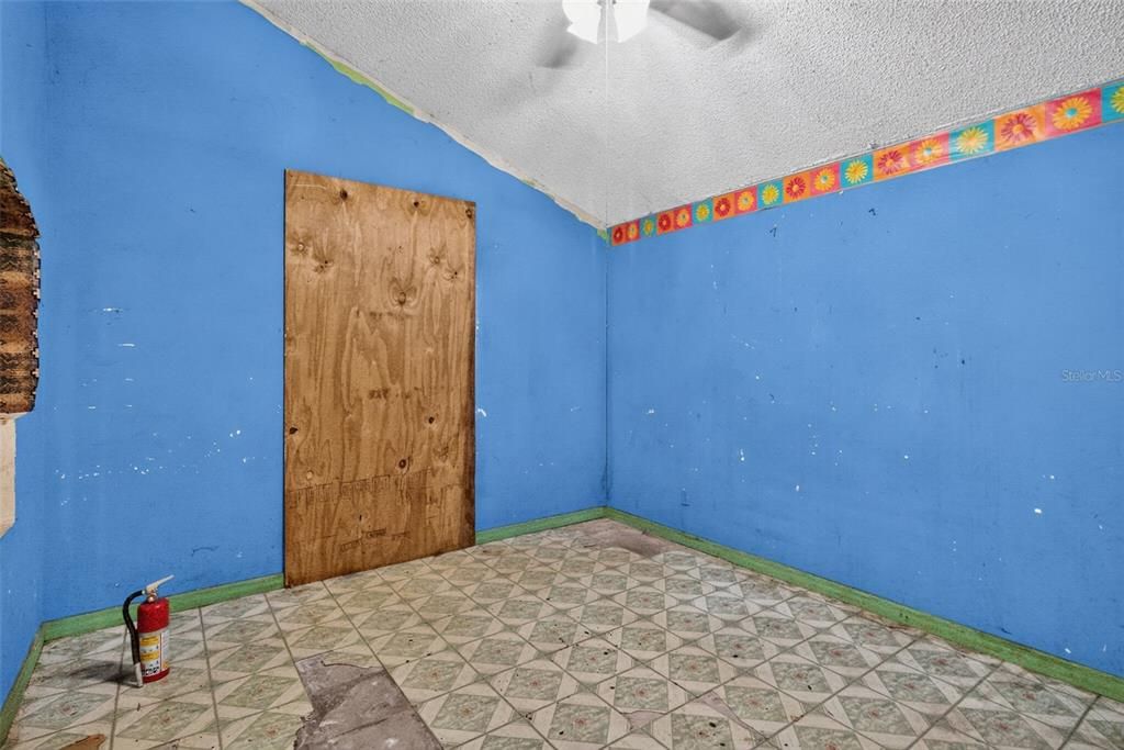 En Venta: $155,000 (3 camas, 2 baños, 1663 Pies cuadrados)