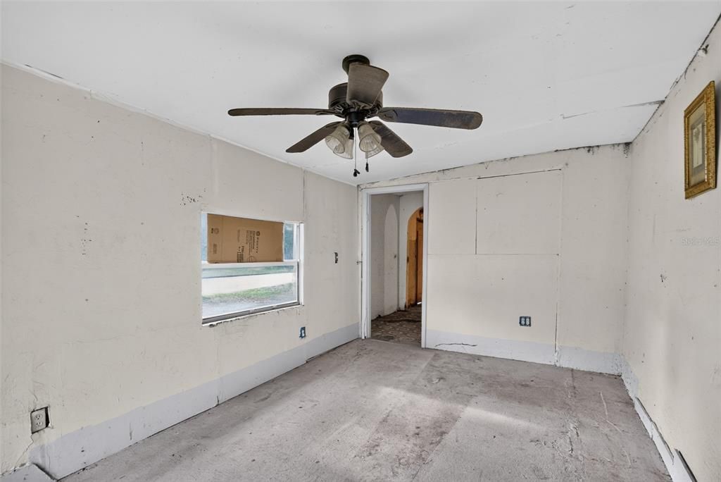 En Venta: $155,000 (3 camas, 2 baños, 1663 Pies cuadrados)