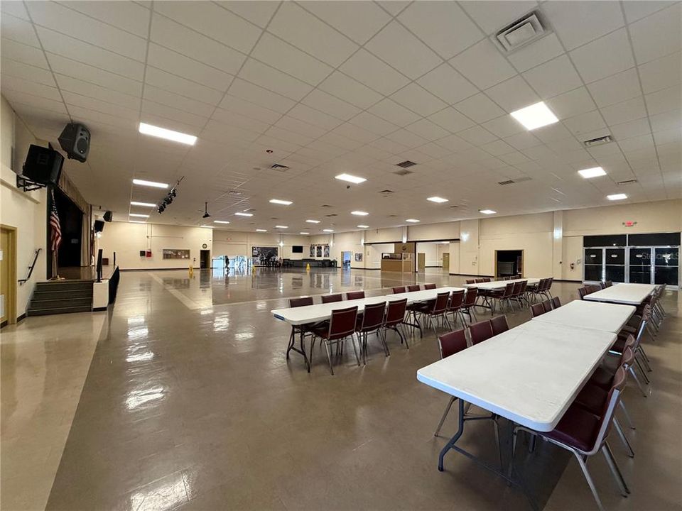 For Rent: $1,550 (2 beds, 2 baths, 1400 Square Feet)