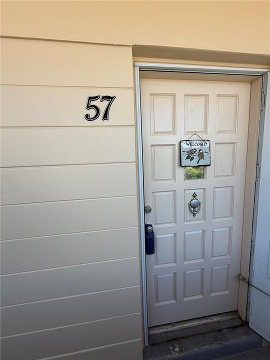 For Rent: $1,550 (2 beds, 2 baths, 1400 Square Feet)