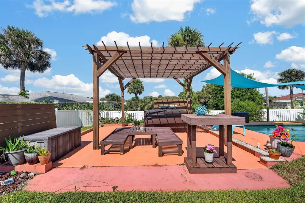 En Venta: $479,900 (3 camas, 2 baños, 1836 Pies cuadrados)