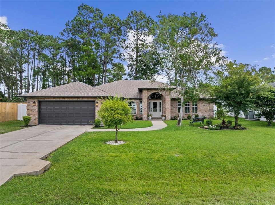 For Sale: $519,400 (3 beds, 2 baths, 2062 Square Feet)