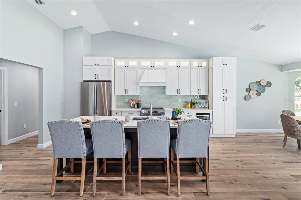 For Sale: $519,400 (3 beds, 2 baths, 2062 Square Feet)
