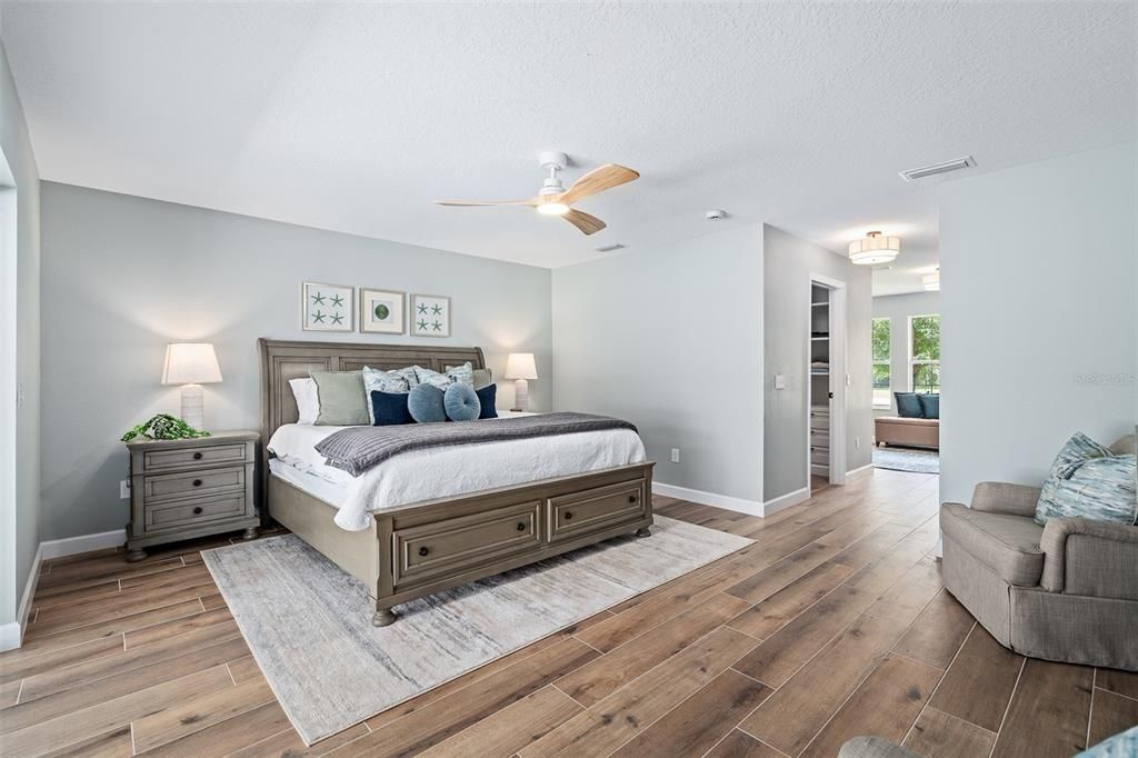 For Sale: $519,400 (3 beds, 2 baths, 2062 Square Feet)
