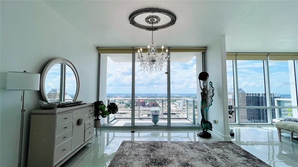For Sale: $1,250,000 (3 beds, 3 baths, 2159 Square Feet)
