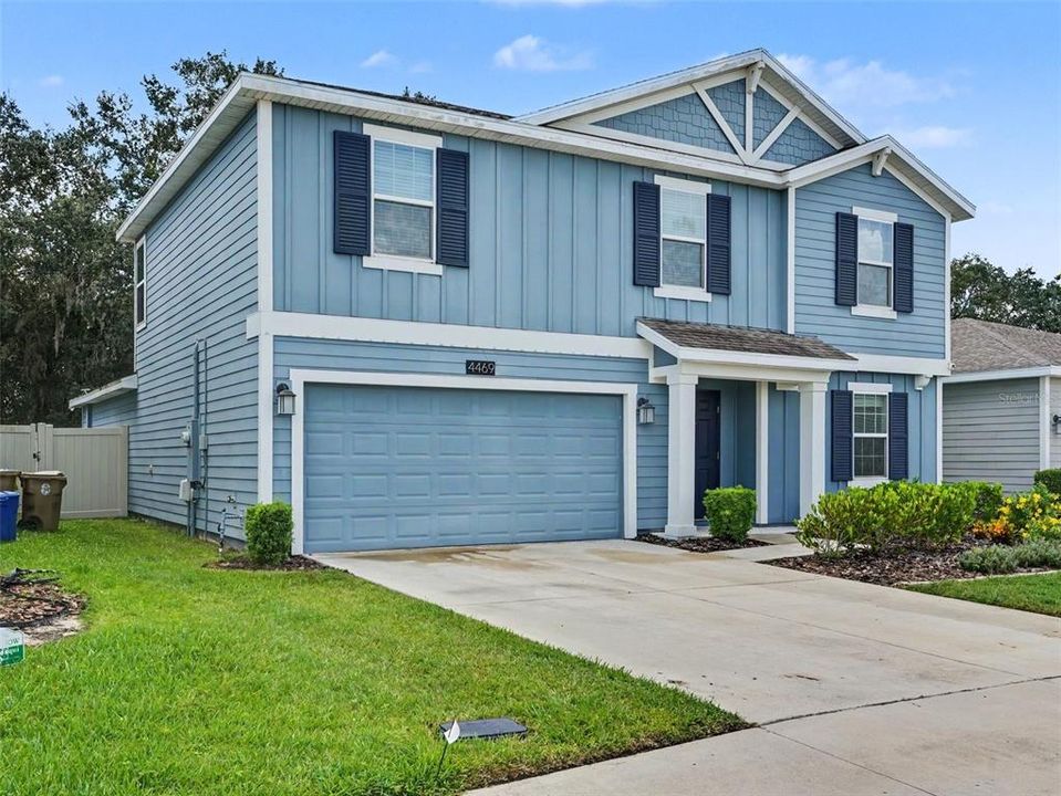 For Sale: $424,999 (5 beds, 2 baths, 2915 Square Feet)