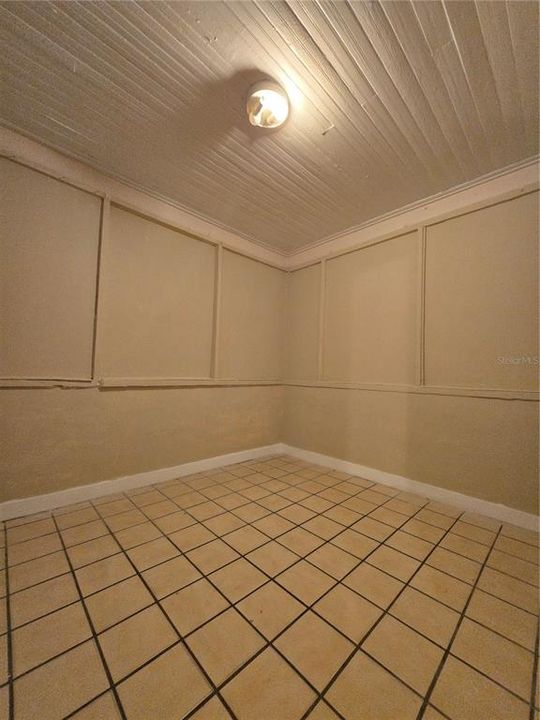 En Renta: $1,600 (3 camas, 1 baños, 680 Pies cuadrados)